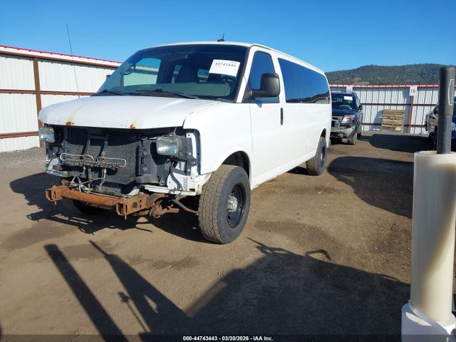 1GAZGZFF8F1173893 Chevrolet Express 3500 Ls