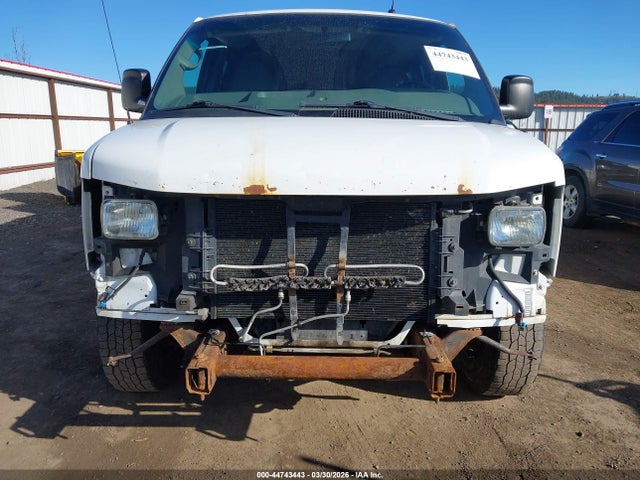 1GAZGZFF8F1173893 Chevrolet Express 3500 Ls