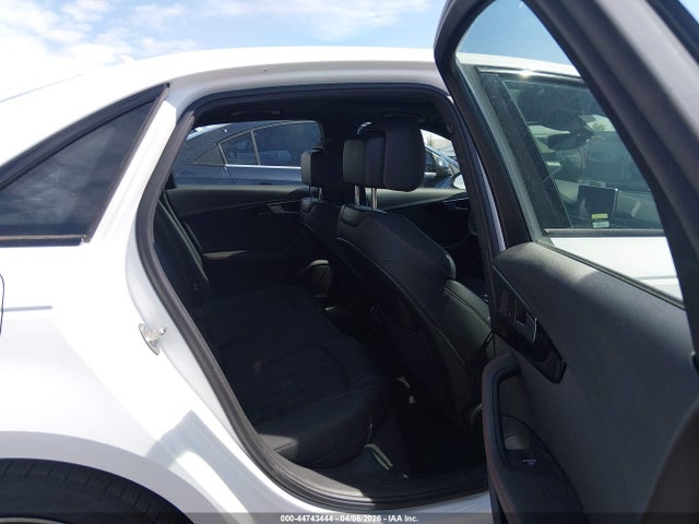 WAUENAF42KA034023 Audi A4 45 Premium
