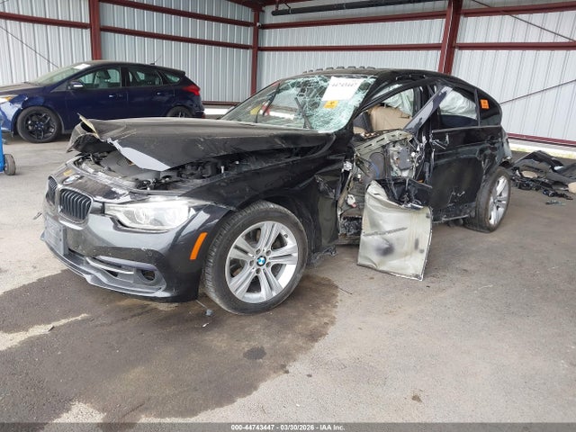 44743447 :رقم المزاد ، WBA8B9G59HNU49305 vin ، 2017 Bmw 330i مزاد بيع