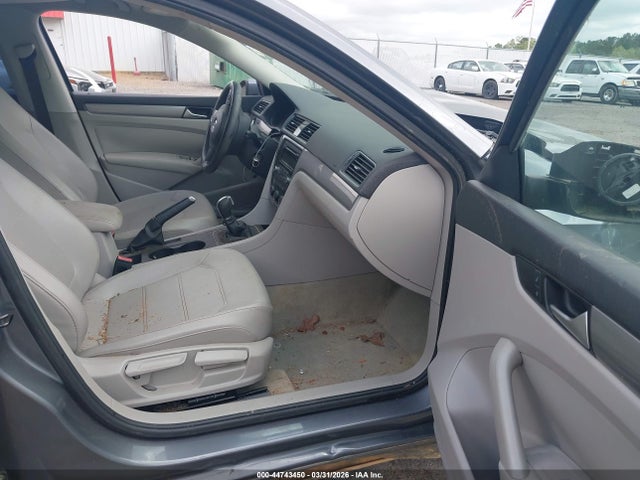 Продаж на аукціоні авто 2014 Volkswagen Passat 1.8t Wolfsburg Edition, vin: 1VWAS7A34EC105417, номер лоту: 44743450