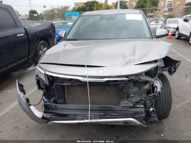 KNDEPCAA0P7369405 KIA Seltos Lx