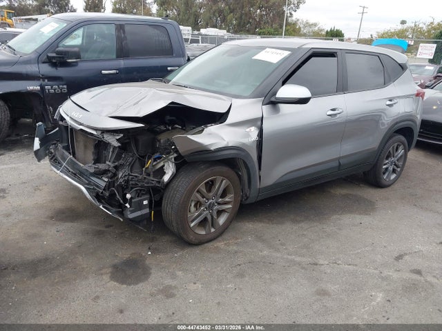 KNDEPCAA0P7369405 KIA Seltos Lx