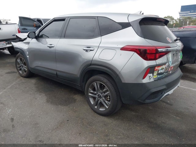 KNDEPCAA0P7369405 KIA Seltos Lx