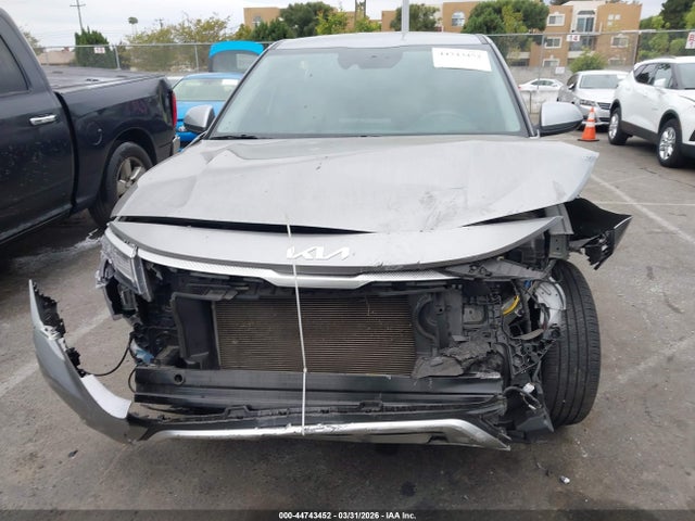 KNDEPCAA0P7369405 KIA Seltos Lx