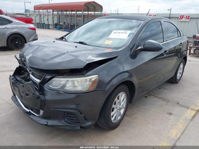 44743476 :رقم المزاد ، 1G1JD5SH0H4123383 vin ، 2017 Chevrolet Sonic Lt Auto مزاد بيع