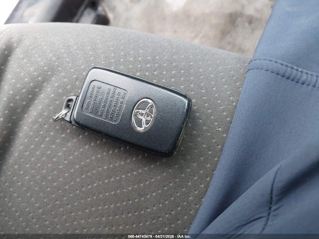 Продаж на аукціоні авто 2013 Toyota Prius Three, vin: JTDKN3DUXD0346880, номер лоту: 44743479