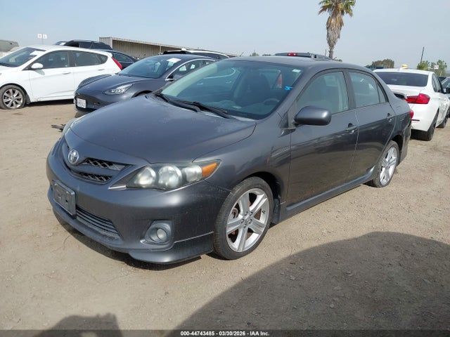 2013 TOYOTA COROLLA 5YFBU4EE0DP220663 Photo 1