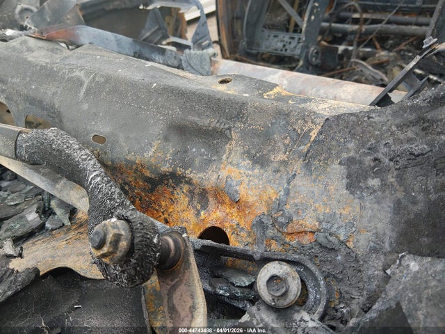 44743488 :رقم المزاد ، 1D3HV13T39S805614 vin ، 2009 Dodge Ram 1500 Slt/sport/trx مزاد بيع