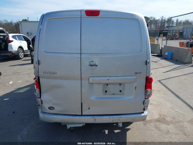 44743494 :رقم المزاد ، 3N6CM0KN0HK709281 vin ، 2017 Nissan Nv200 Sv مزاد بيع