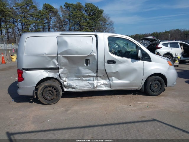 44743494 :رقم المزاد ، 3N6CM0KN0HK709281 vin ، 2017 Nissan Nv200 Sv مزاد بيع