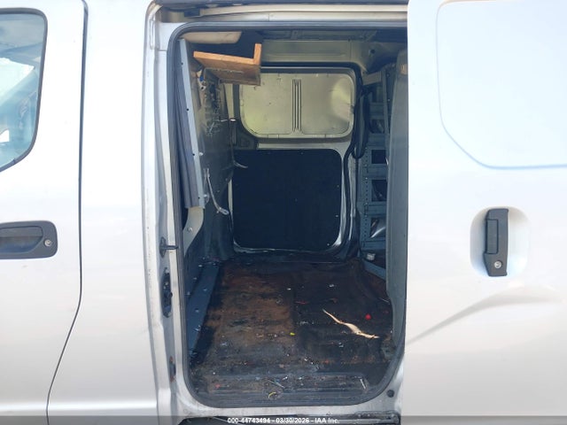 44743494 :رقم المزاد ، 3N6CM0KN0HK709281 vin ، 2017 Nissan Nv200 Sv مزاد بيع