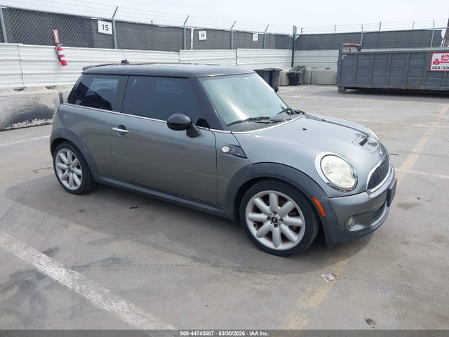 2007 MINI COOPER S WMWMF73507TL89440