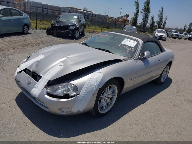 44743525 :رقم المزاد ، SAJDA42C21NA15766 vin ، 2001 Jaguar Xk8 مزاد بيع