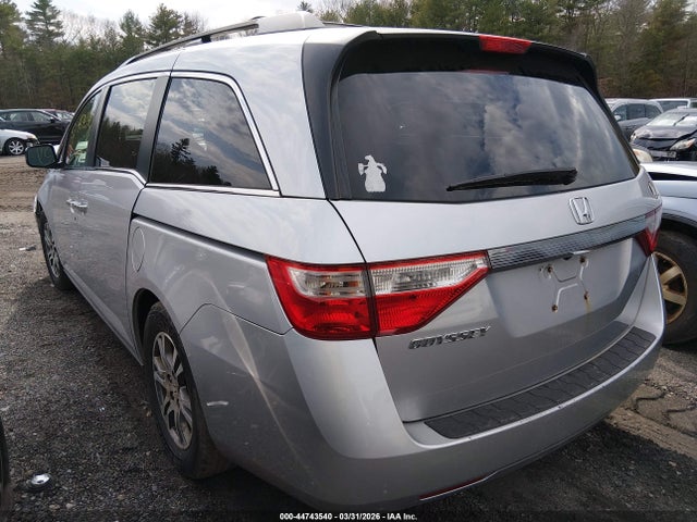 44743540 :رقم المزاد ، 5FNRL5H67DB031886 vin ، 2013 Honda Odyssey Ex-l مزاد بيع