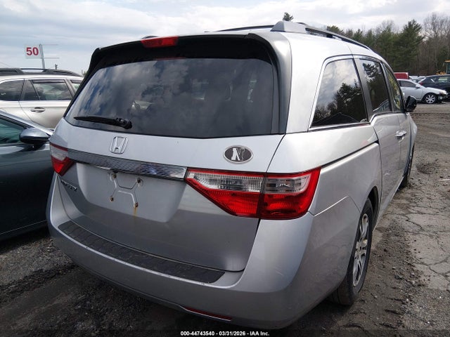 44743540 :رقم المزاد ، 5FNRL5H67DB031886 vin ، 2013 Honda Odyssey Ex-l مزاد بيع