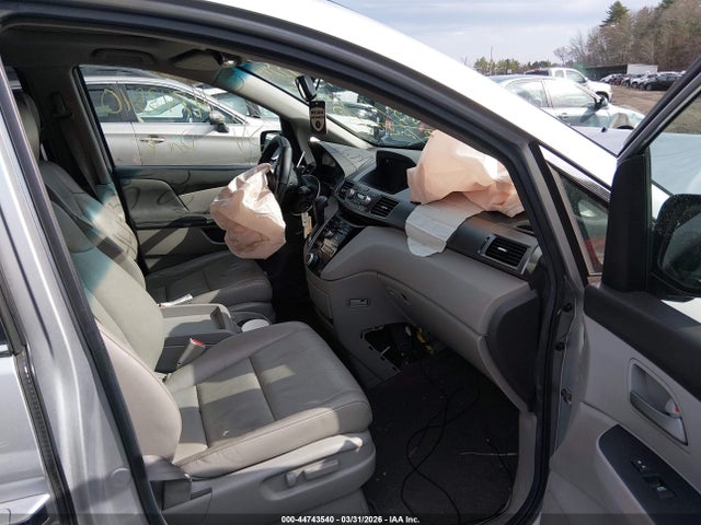 44743540 :رقم المزاد ، 5FNRL5H67DB031886 vin ، 2013 Honda Odyssey Ex-l مزاد بيع