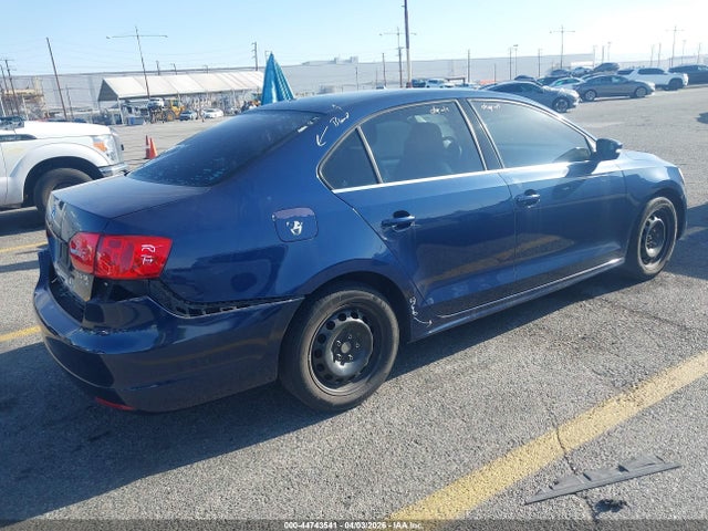 2013 Volkswagen Jetta 2.5l Se მანქანა იყიდება აუქციონზე, vin: 3VWDP7AJ6DM291598, აუქციონის ნომერი: 44743541