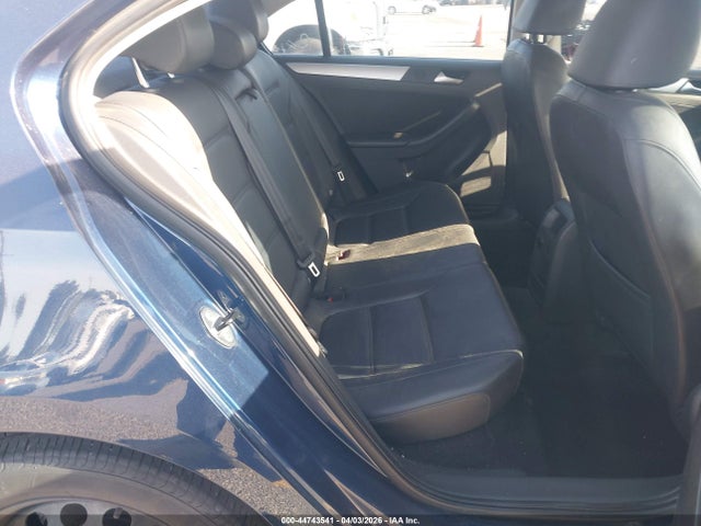 2013 Volkswagen Jetta 2.5l Se მანქანა იყიდება აუქციონზე, vin: 3VWDP7AJ6DM291598, აუქციონის ნომერი: 44743541