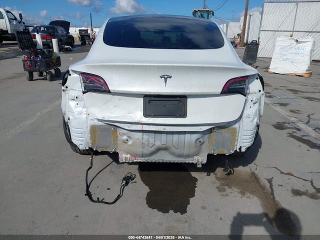 2023 Tesla Model 3 Rear-wheel Drive მანქანა იყიდება აუქციონზე, vin: 5YJ3E1EA8PF569941, აუქციონის ნომერი: 44743547