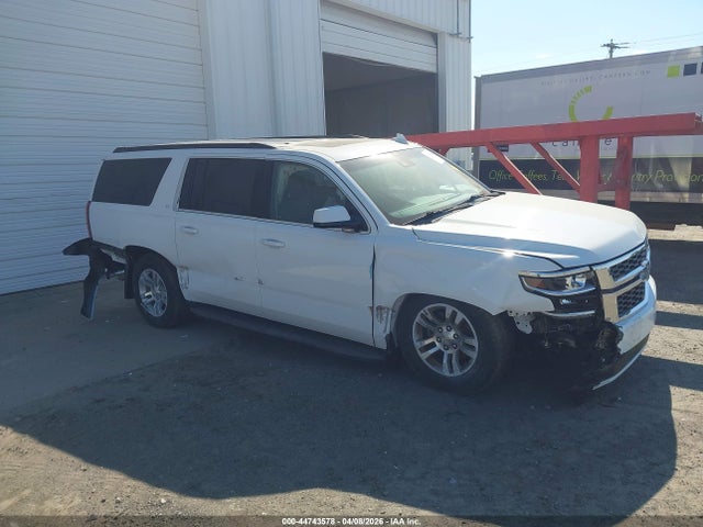 44743578 :رقم المزاد ، 1GNSKHKC3KR350916 vin ، 2019 Chevrolet Suburban Lt مزاد بيع