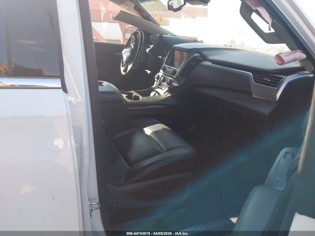 44743578 :رقم المزاد ، 1GNSKHKC3KR350916 vin ، 2019 Chevrolet Suburban Lt مزاد بيع