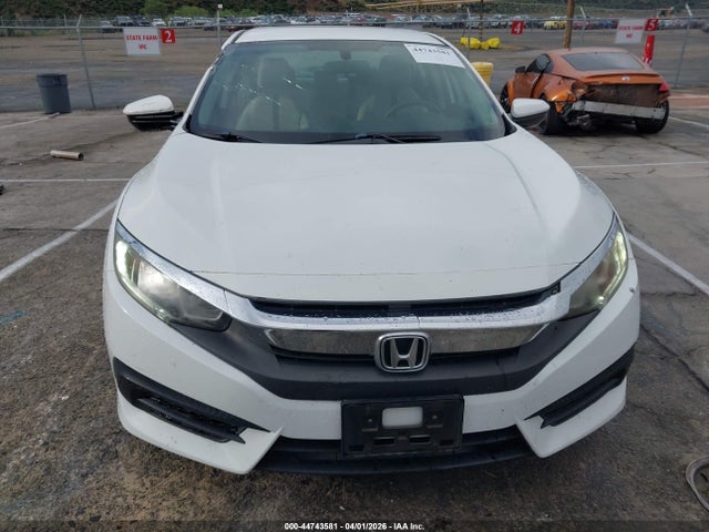 2HGFC2F58GH557391 Honda Civic Lx