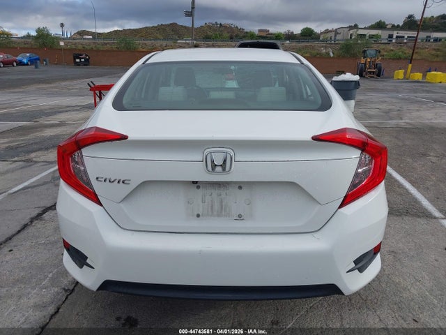 2HGFC2F58GH557391 Honda Civic Lx