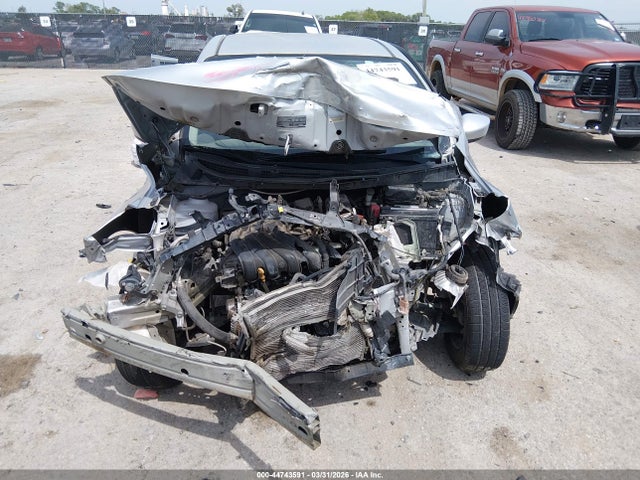 2018 Nissan Versa 1.6 Sv მანქანა იყიდება აუქციონზე, vin: 3N1CN7AP6JL882348, აუქციონის ნომერი: 44743591
