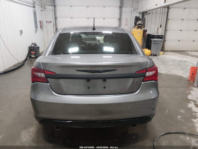 Продаж на аукціоні авто 2013 Chrysler 200 Limited, vin: 1C3CCBCG3DN550167, номер лоту: 44743592