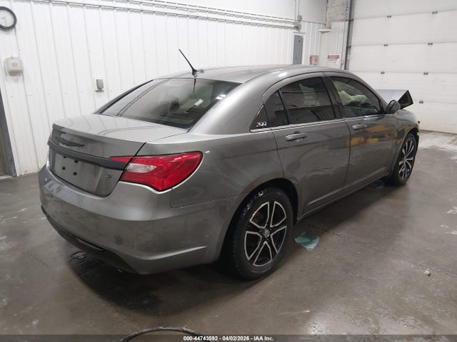 Продаж на аукціоні авто 2013 Chrysler 200 Limited, vin: 1C3CCBCG3DN550167, номер лоту: 44743592