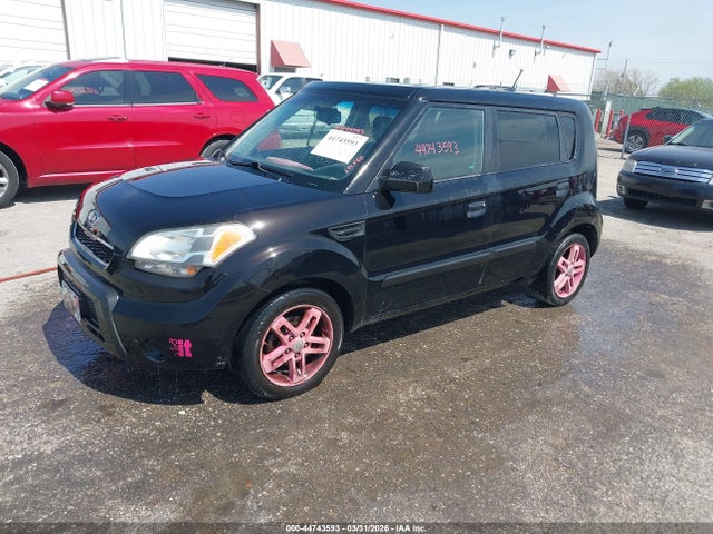 44743593 :رقم المزاد ، KNDJT2A22A7187757 vin ، 2010 Kia Soul + مزاد بيع