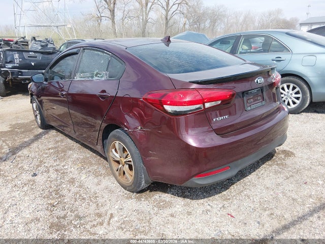 Aukcja sprzedaży 2017 Kia Forte Lx, vin: 3KPFK4A79HE127646, numer aukcji: 44743605