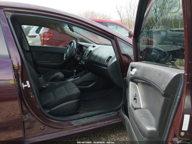 Aukcja sprzedaży 2017 Kia Forte Lx, vin: 3KPFK4A79HE127646, numer aukcji: 44743605
