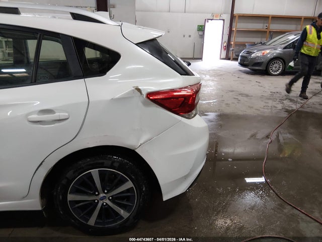 44743607 :رقم المزاد ، 4S3GTAC69K3728381 vin ، 2019 Subaru Impreza 2.0i Premium مزاد بيع