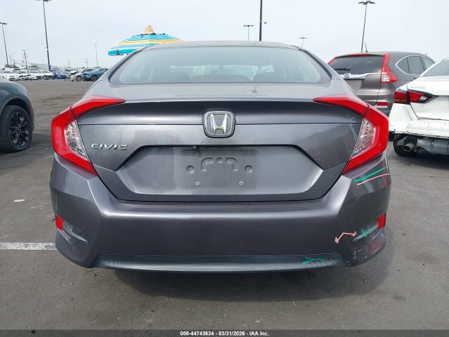 Honda Civic Lx 2018 2HGFC2F54JH565902 Image 16