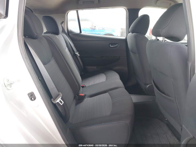 2019 NISSAN LEAF 1N4BZ1CP8KC318131 Photo 7