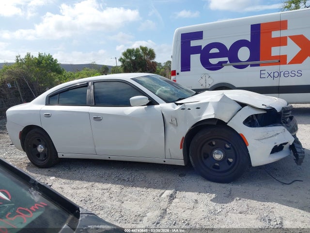 44743648 :رقم المزاد ، 2C3CDXAG1FH795963 vin ، 2015 Dodge Charger Police مزاد بيع
