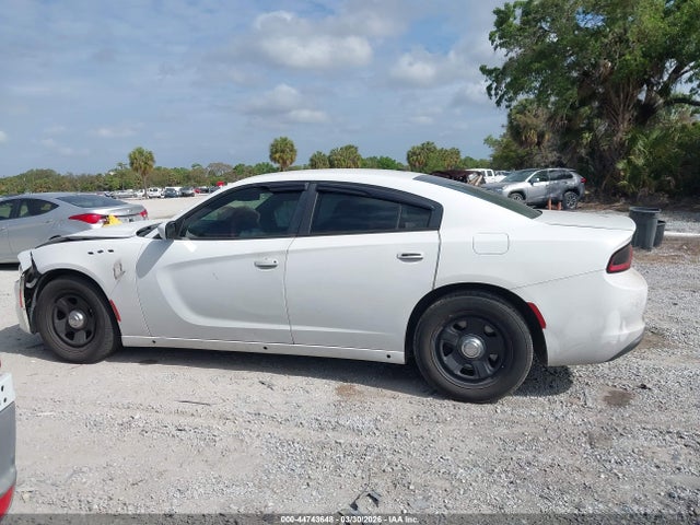 44743648 :رقم المزاد ، 2C3CDXAG1FH795963 vin ، 2015 Dodge Charger Police مزاد بيع
