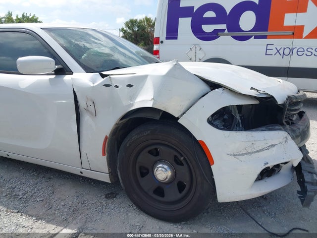 44743648 :رقم المزاد ، 2C3CDXAG1FH795963 vin ، 2015 Dodge Charger Police مزاد بيع