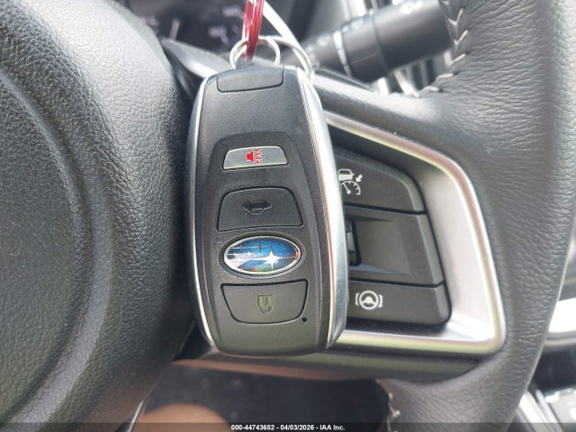 2025 Subaru Legacy Premium მანქანა იყიდება აუქციონზე, vin: 4S3BWAD63S3013869, აუქციონის ნომერი: 44743652