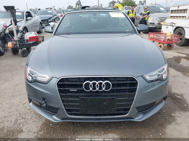 Продажа на аукционе авто 2013 Audi A5 2.0t Premium, vin: WAULFAFH5DN014027, номер лота: 44743654