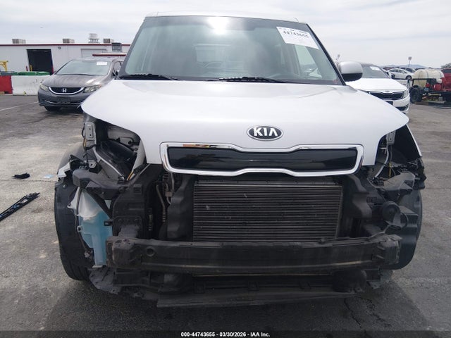 KNDJP3A54F7801543 KIA SOUL +