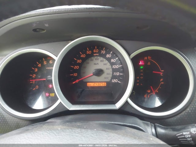 Aukcja sprzedaży 2005 Toyota Tacoma Base V6, vin: 5TELU42N55Z049882, numer aukcji: 44743661