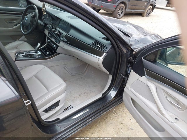 2012 BMW 528I WBAXH5C50CDW08719 Photo 4