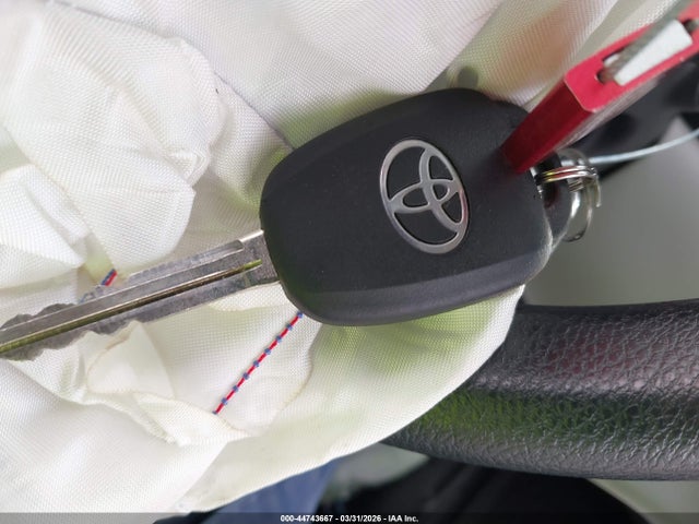 Aukcja sprzedaży 2026 Toyota Corolla Cross L, vin: 7MUAAAAG1TV183113, numer aukcji: 44743667