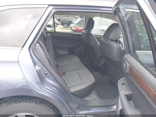 Aukcja sprzedaży 2017 Subaru Outback 2.5i Limited, vin: 4S4BSANC5H3389221, numer aukcji: 44743675