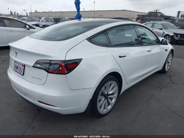 Продаж на аукціоні авто 2022 Tesla Model 3 Long Range Dual Motor All-wheel Drive, vin: 5YJ3E1EB8NF238329, номер лоту: 44743693