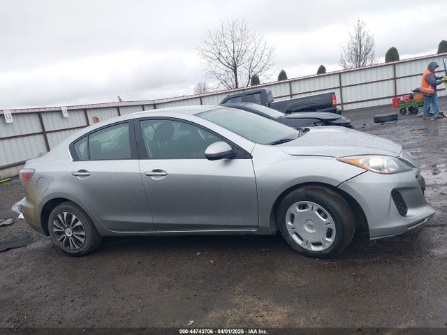 Продажа на аукционе авто 2013 Mazda Mazda3 I Sv, vin: JM1BL1TG1D1842392, номер лота: 44743706
