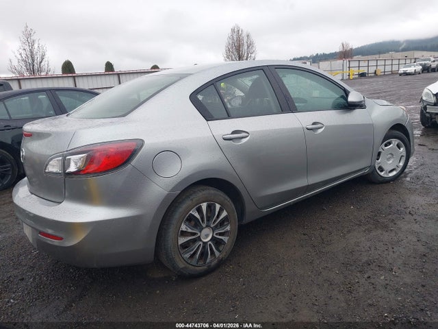 Продажа на аукционе авто 2013 Mazda Mazda3 I Sv, vin: JM1BL1TG1D1842392, номер лота: 44743706